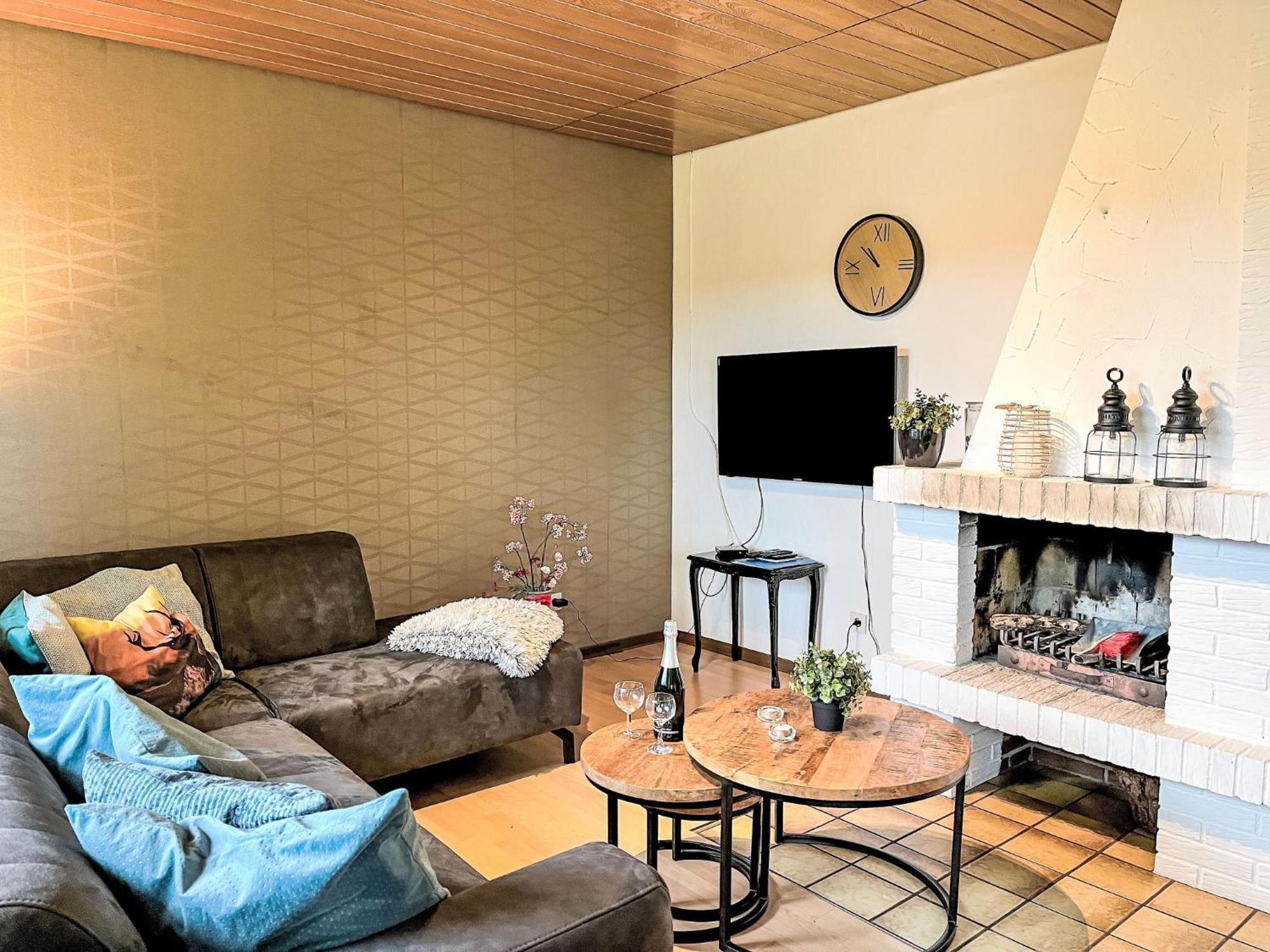 Holiday Home Andrea By Interhome Hausen  外观 照片